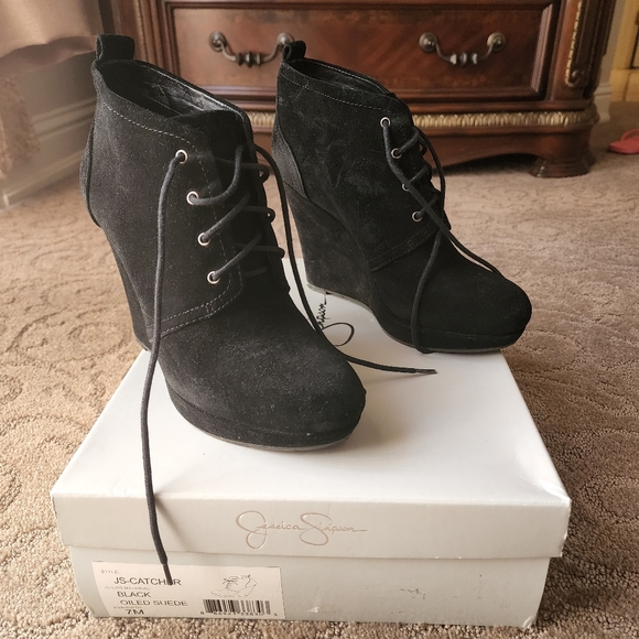 Jessica Simpson JS-CATCHER Wedge Booties - Picture 1 of 5
